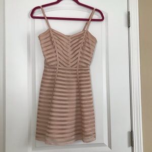 Bebe dusty pink dress